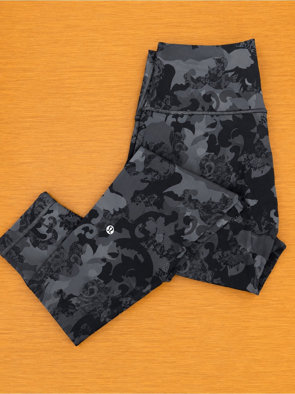 Wunder Train High-Rise Tight 25"
